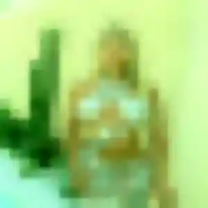 Photo privée de Adelaide, 31 ans à Lassy - rencontre coquine