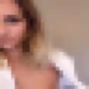 Photo de Charlotte à Le Bez (38 ans) - plan cul discret