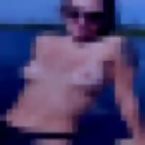 Contacte Vicky, 34 ans à Le Lesme en t'inscrivant