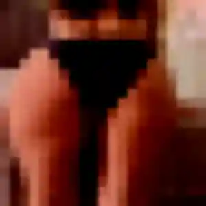 Daniela, 23 ans, dispo pour plan cul à Le Plessis-Brion