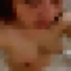 Capucine, 38 ans, connectée à Le Pout pour un plan cul