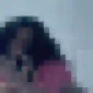 Faustine, 23 ans, en ligne à Le Tablier pour une rencontre coquine