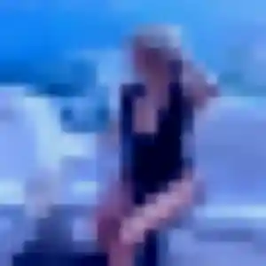 Kim, 30 ans, dispo pour plan cul à Léran