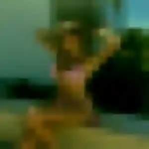 Ambre, 45 ans, disponible à Les Ageux pour un plan cul