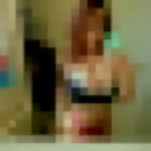 Sexy Philippine, 31 ans à Les Ponts-de-Cé - voir sa photo