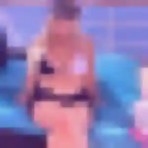 Photo de Erika à Les Touches (34 ans) - plan cul sans inscription