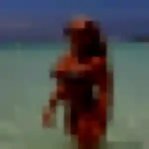 Photo de Sixtine à Leuc (35 ans) - plan cul anonyme