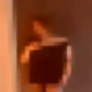 Touria, 22 ans, en ligne à Levallois-Perret pour une rencontre coquine