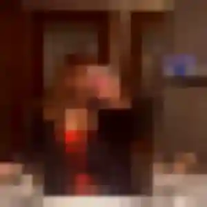 Photo de Laura à Lewarde (33 ans) - plan cul gratuit