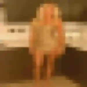 Rencontre Corinne, 35 ans à Leyrieu en privé