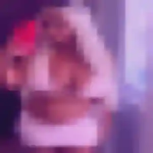 plan cul à Lézan : photo de Celine, 27 ans - inscription gratuite