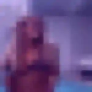 Rejoins Ninon, 31 ans à Limony en privé