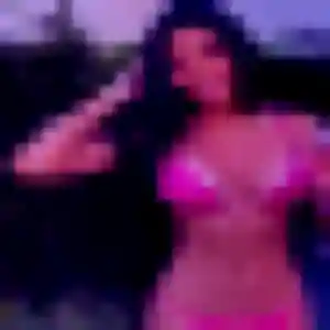 Alessandra, 35 ans, connectée à Livry pour une rencontre coquine