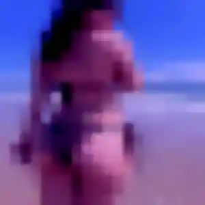 Photo privée de Sara, 27 ans à Locmariaquer - rencontre sans lendemain