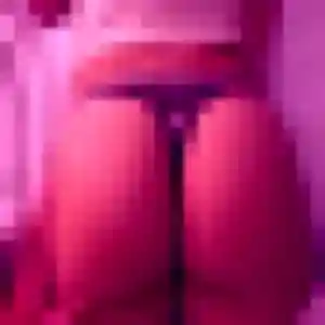 Armelle, 22 ans, en ligne à Longvic pour un plan cul