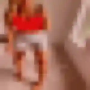 plan cul à Lonny : photo de Delphine, 32 ans - accès libre