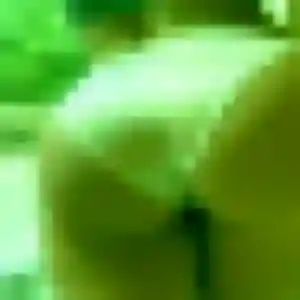 Solange, 27 ans, en ligne à Loubeyrat pour une rencontre coquine