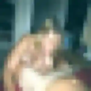Charmante Theresa, 22 ans à Louches - la contacter