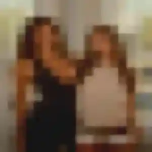 Contacte Geraldine, 22 ans à Louvil en privé