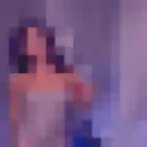 Sara, femme de 27 ans propose plan cul à Lussant
