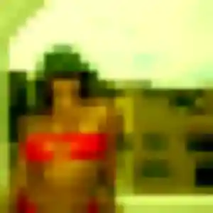 Lamia, 30 ans, connectée à Luxey pour une rencontre coquine