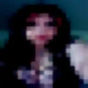 Rencontre Elsa, 37 ans à Lyas en t'inscrivant