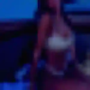 Geneve, 43 ans, en ligne à Maing pour une rencontre coquine