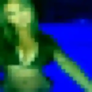 Sonia, 27 ans, en ligne à Malansac pour une rencontre coquine