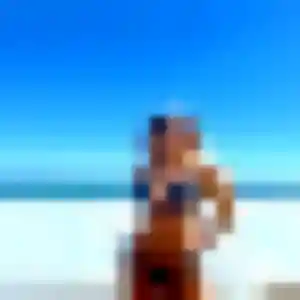 Charmante Celeste, 27 ans à Malaucène - voir sa photo