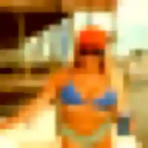 Sexy Tessa, 25 ans à Manom - voir sa photo