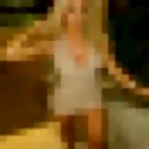 Iris, 39 ans, connectée à Mantes-la-Ville pour un plan cul