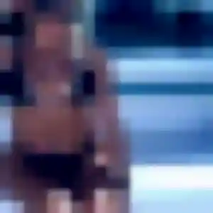 Charmante Alicia, 34 ans à Manthes - découvrir son profil