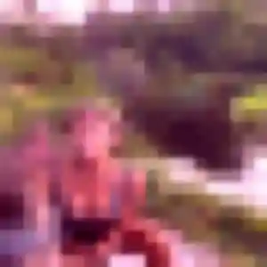 Flore, 44 ans, en ligne à Manthes pour une rencontre coquine