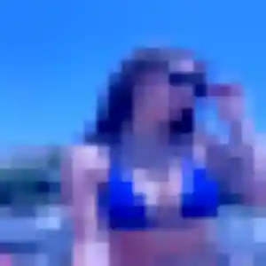 Photo de Rania à Maretz (38 ans) - plan cul anonyme