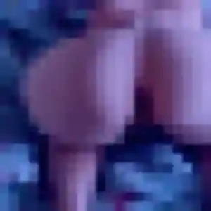 Photo de Constance à Marsanne (37 ans) - plan cul discret