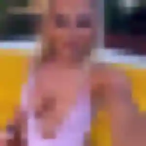 Corinne, 45 ans, connectée à Martigues pour une rencontre coquine