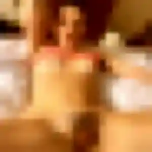 Mila, 25 ans, dispo pour plan cul à Massiac