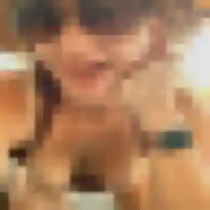 Eglantine, 24 ans, connectée à Maubec pour une rencontre coquine