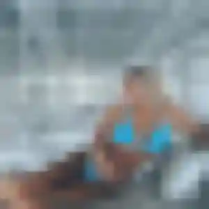 Charmante Djamila, 30 ans à Melgven - voir sa photo