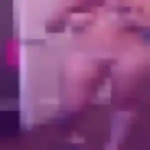 Lise, 23 ans, connectée à Melun pour une rencontre coquine