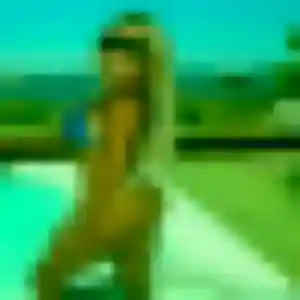 Agnes (22 ans) à Ménéac cherche un plan cul ce soir