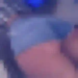 plan cul à Menomblet : photo de Laetitia, 43 ans - sans engagement