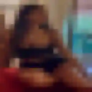 Photo sexy de Albertine, 44 ans à Meursac - rencontre sans lendemain