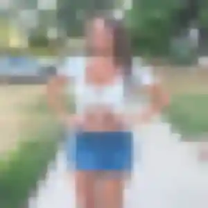 Photo sexy de Delice, 23 ans à Mézières-en-Vexin - plan discret