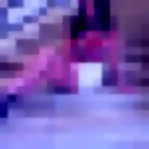 Photo de Laure à Monnaie (44 ans) - plan cul discret