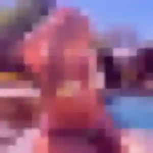 plan cul à Montaren-et-Saint-Médiers : profil de Colombe, 23 ans - accès libre