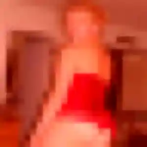 Emmanuelle, 37 ans, disponible à Montarnaud pour un plan cul