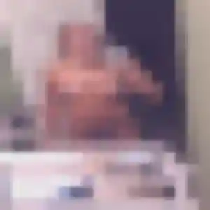 Photo sexy de Helena, 23 ans à Montaud - plan discret