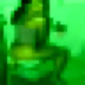 Charmante Sofia, 33 ans à Montgermont - la contacter