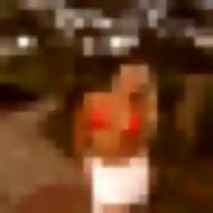 Eva (42 ans) à Montjoire propose une rencontre aujourd'hui